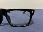 Chrome Hearts Gold Detaylı
